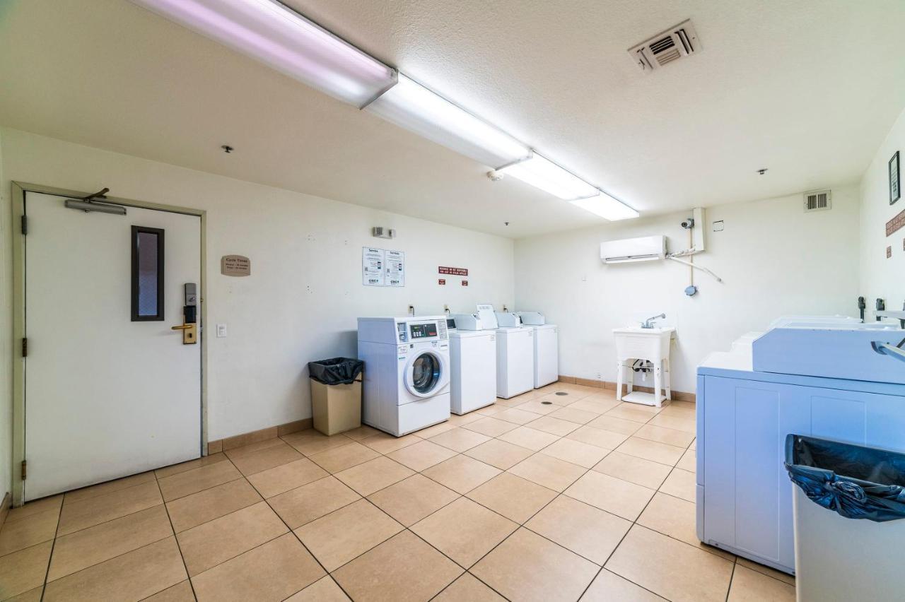 Metro Phx Studio Full Kitchen Long Term Discounts Apartment Phoenix Bagian luar foto